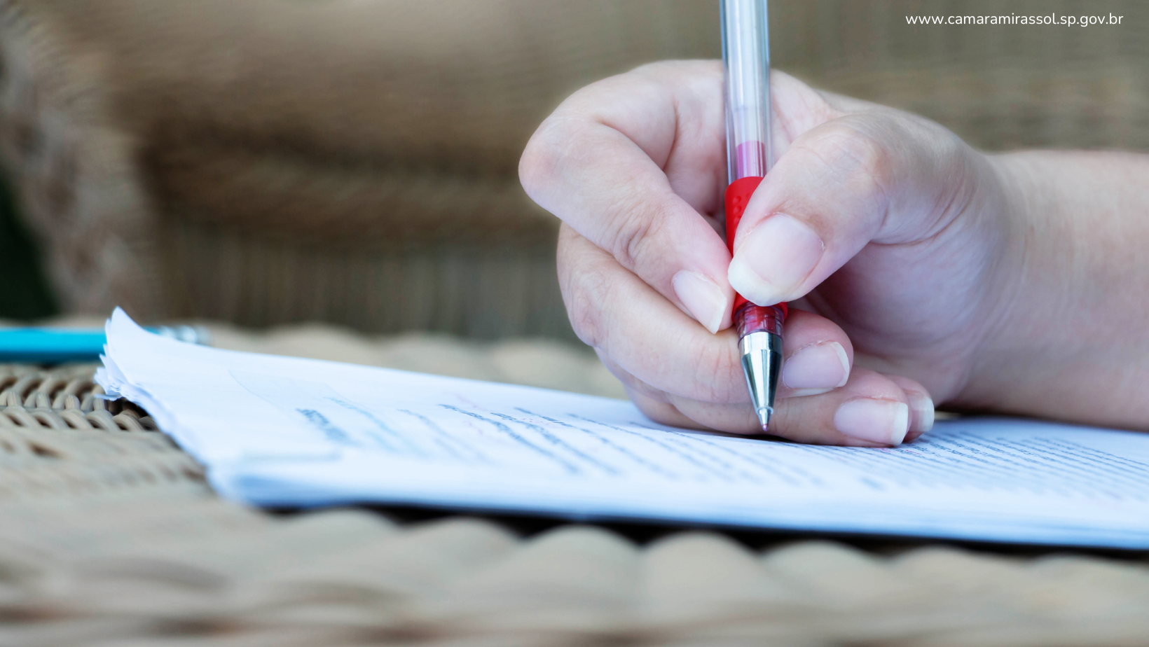 Nota de Esclarecimento - Concurso Público