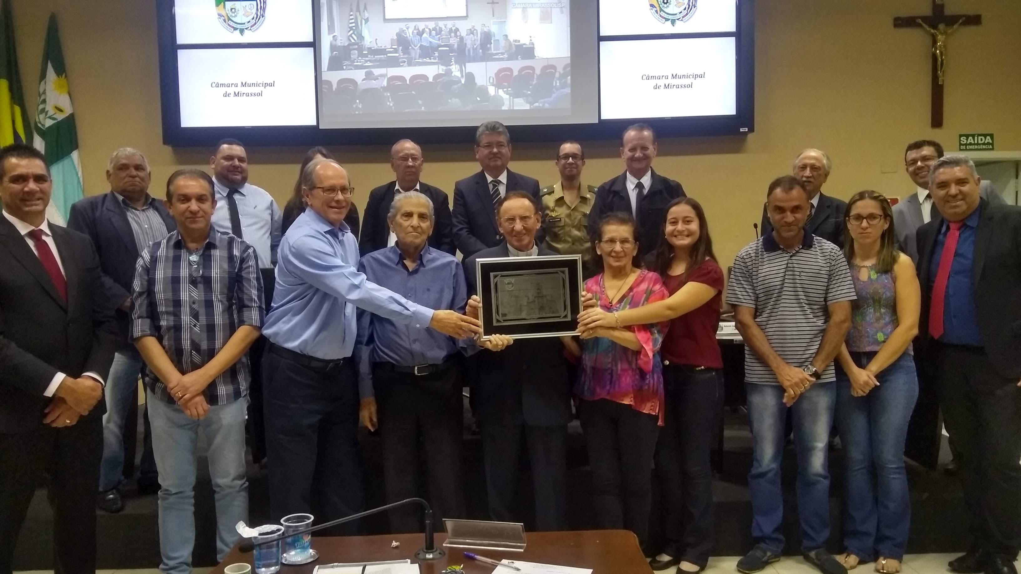 Homenagem foi feita durante 4ª Sessão Solene